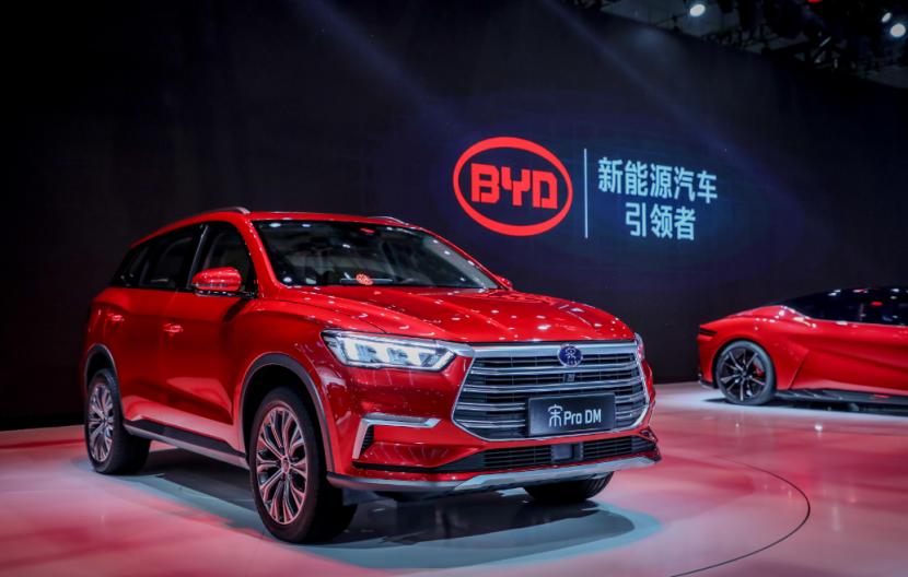 保时捷计划再推一款纯电车型；宝马正式亮相i4和iX