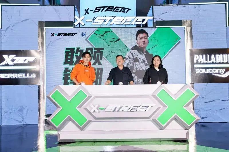 安踏体育股价首破百！泉企持续助力体育赛事