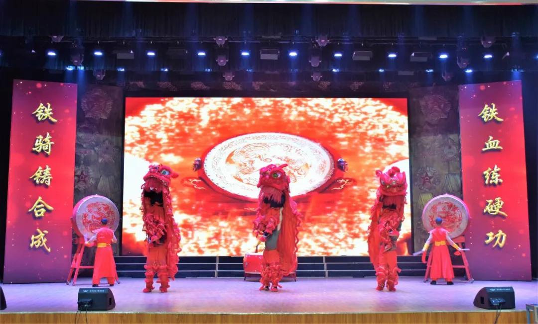 ���Ƚ����á��侯<a href=http://www.cngansu.cn/news/ target=_blank class=infotextkey>����</a>�ܶӰ���֧�� | ½����82���ž�ĳ��