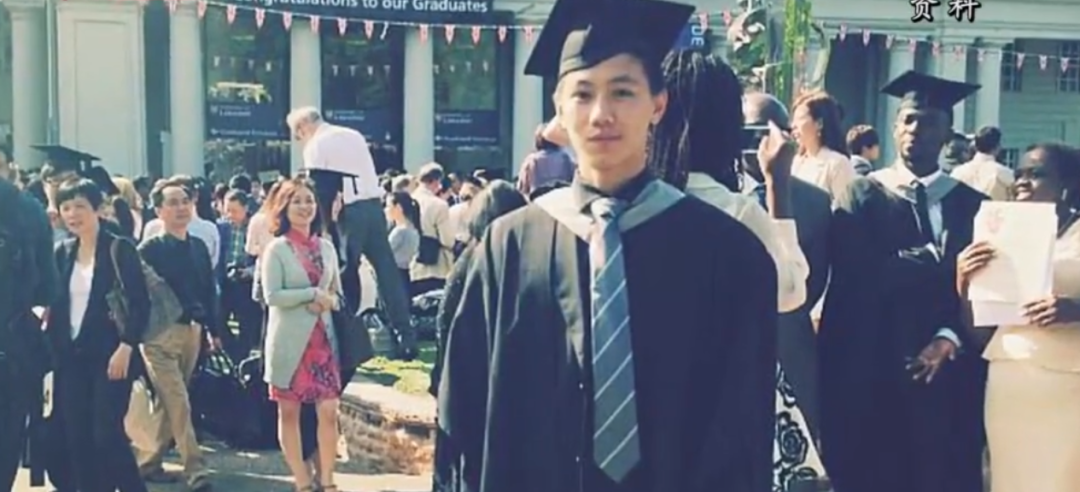 海归硕士辞职“拾荒”月入达5万！你看不上的职