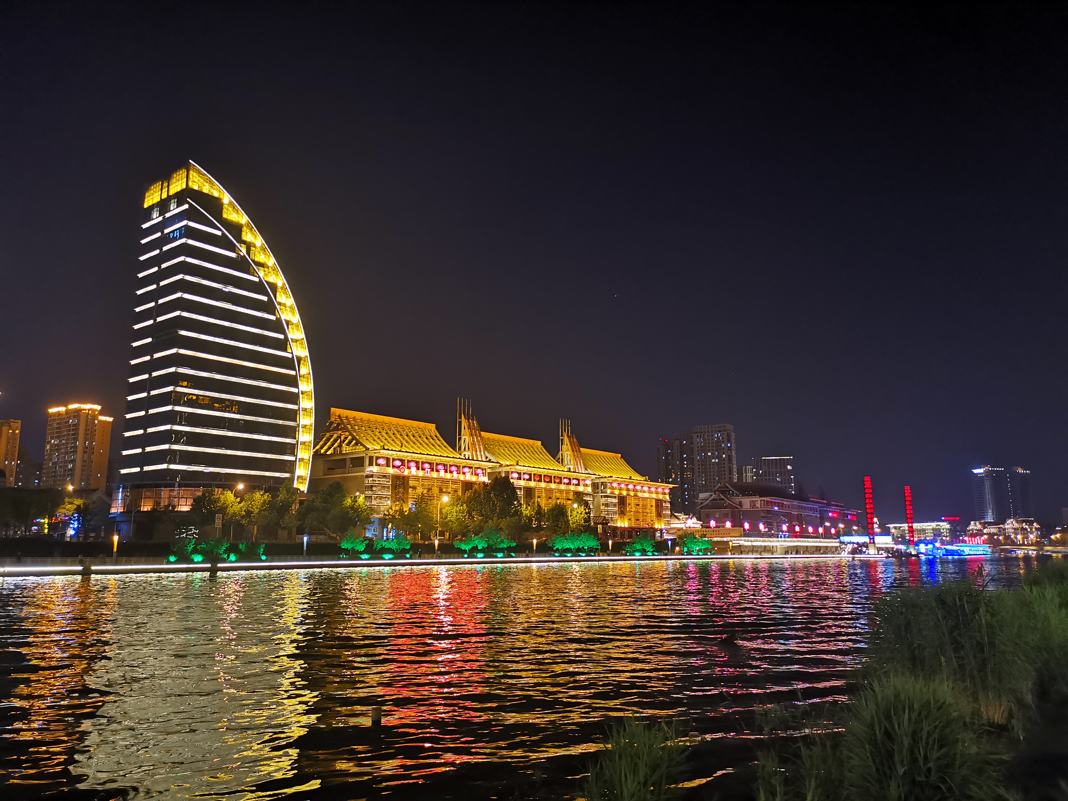 夏夜 來天津海河吧 賞橋 看夜景 徐霞客是我偶像 Mdeditor