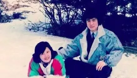 3年前李咏去世,哈文那一句“永失我爱”,太虐