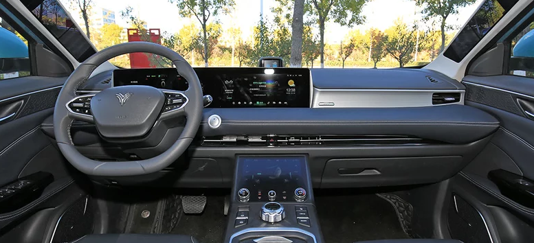 �۸м��ѣ�����������ۣ��쳵�������Ĵ���ó���ӭΧ��