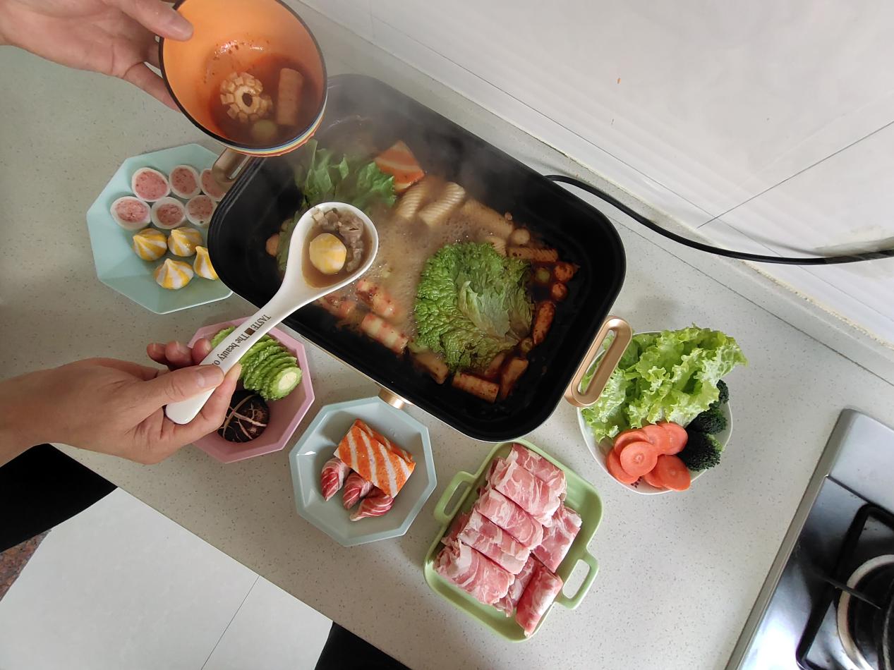 煎炒烹炸煮一锅搞定，臻米多功能料理锅让媳妇从此爱上厨房