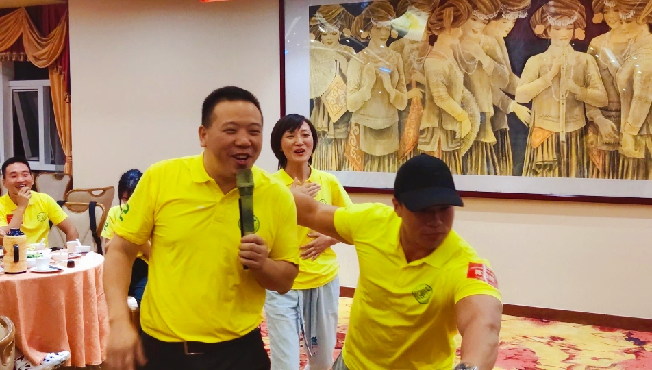 热烈祝贺CEO总裁82班“中国好同学”联谊会 圆满结束