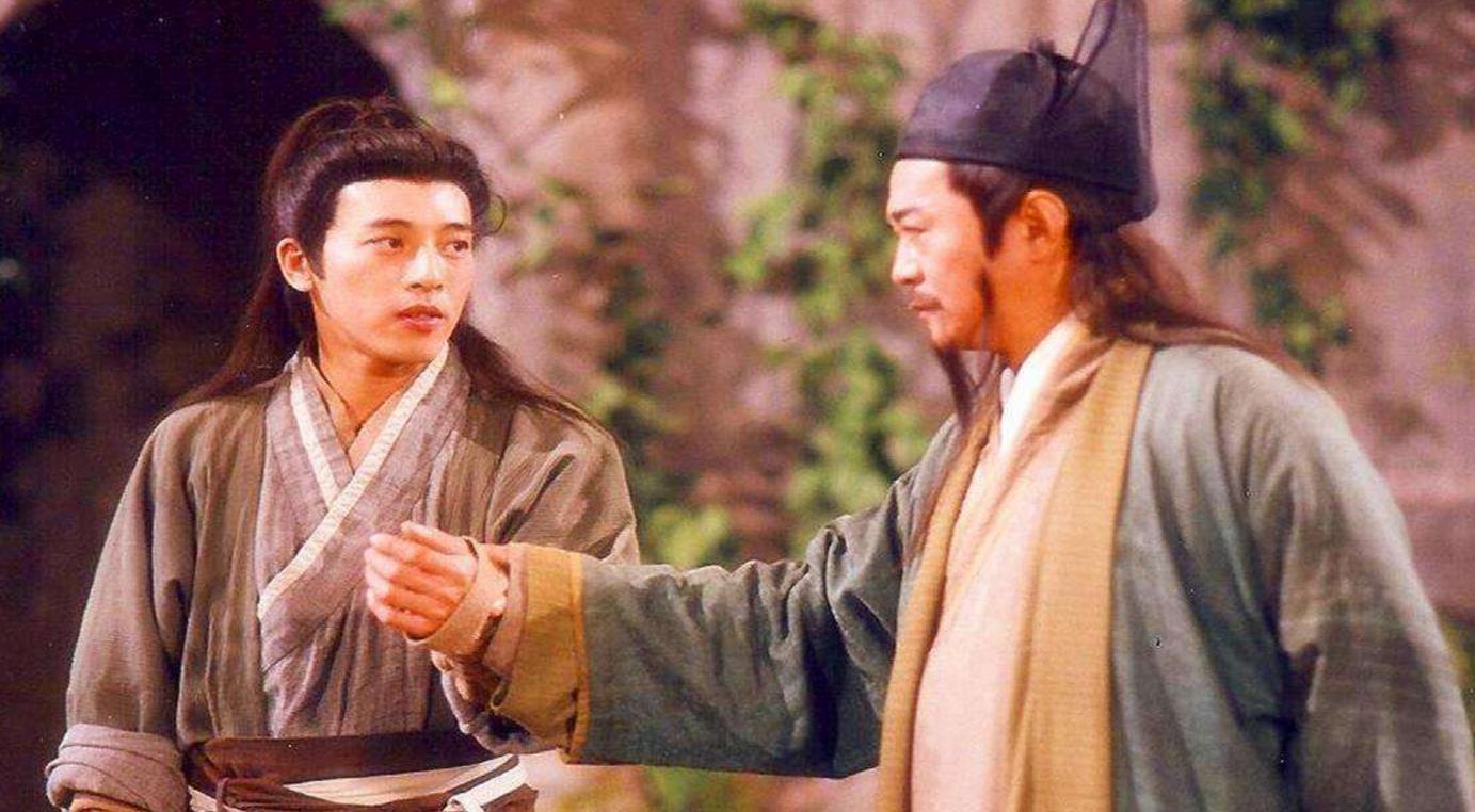 华山剑气合并有多强？《新笑傲江湖》手游实测，威力不输日月武当