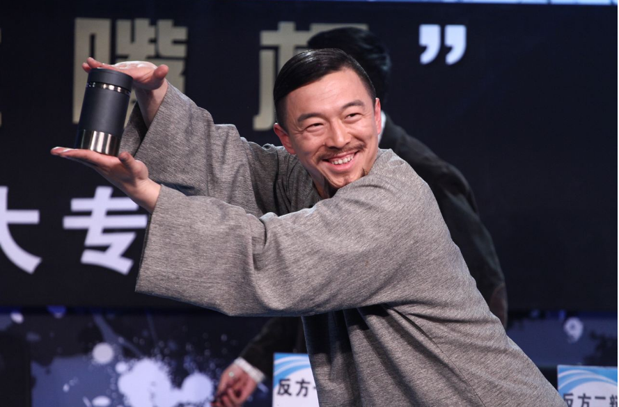 《笑起来真好看》扑街，沈腾李诞谢娜的组合，