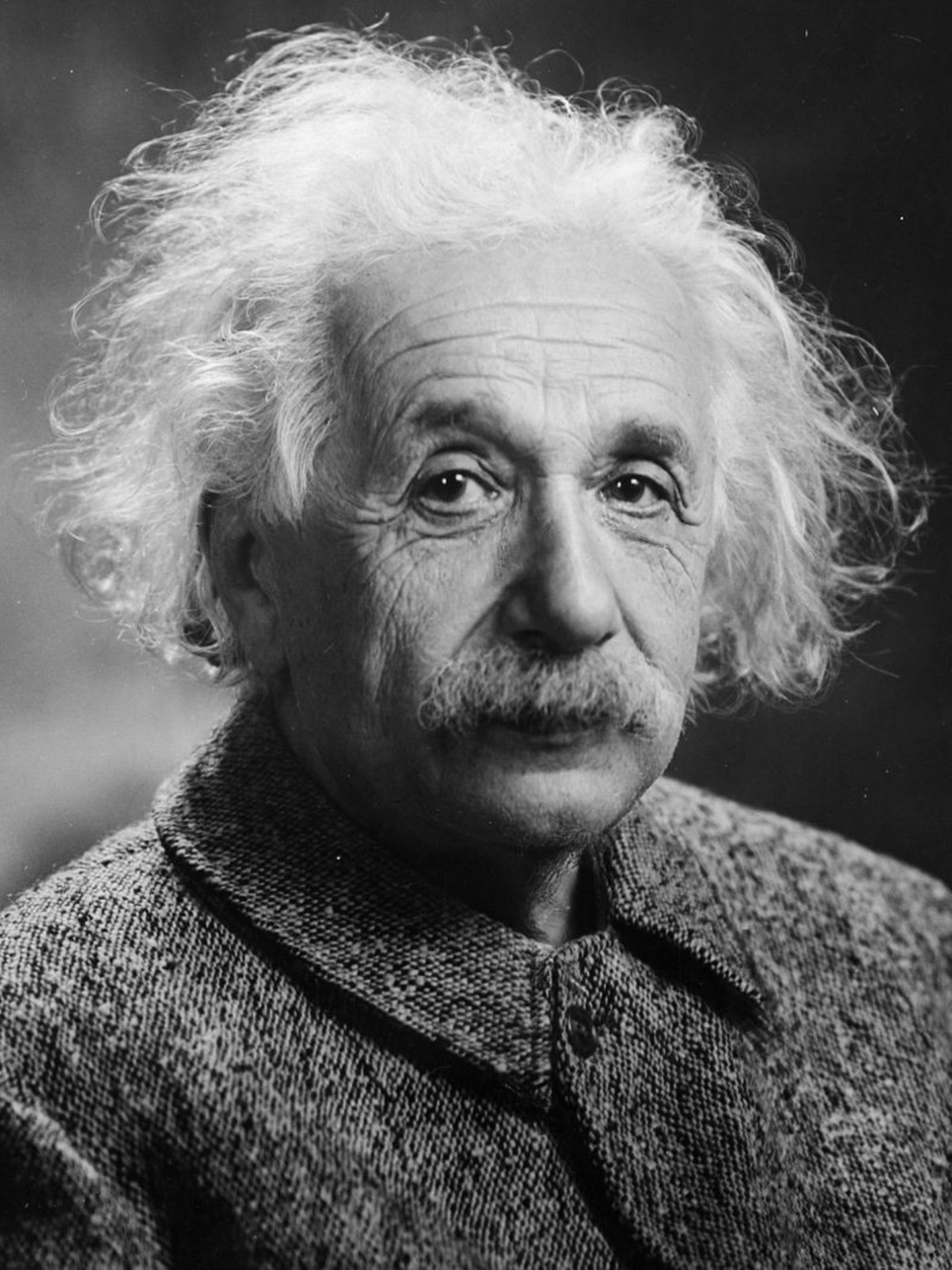 愛因斯坦去世後，大腦被分成240塊切片，研究發現與常人不同