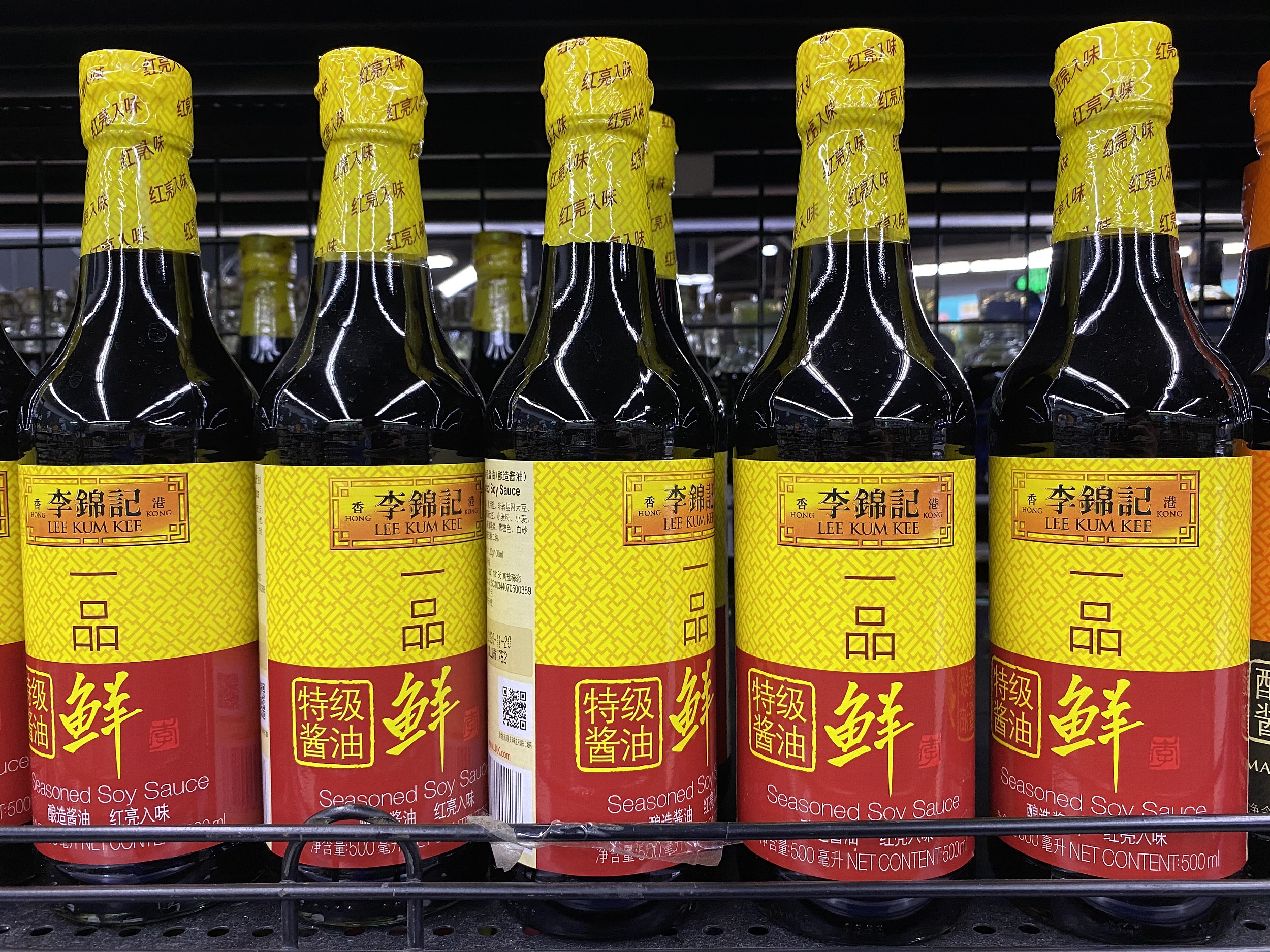 香港千亿富豪逝世！是个富三代，做蚝油起家，儿子创无限极