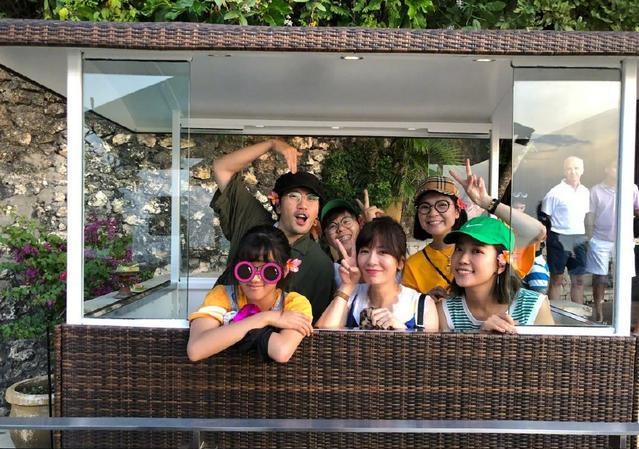 賈靜雯一家回娘家，梧桐妹C位咘咘太像外婆，弟弟一家五口罕露面