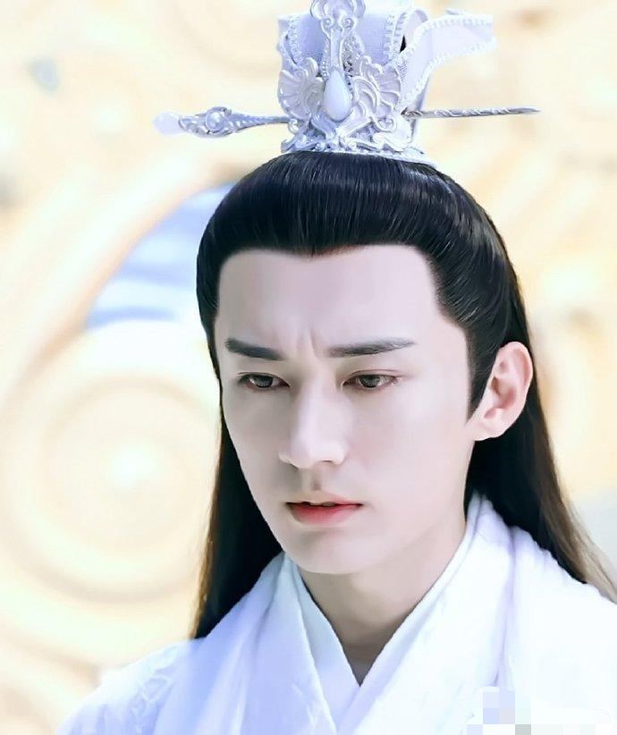 中的|聊一聊《琉璃》中的穿帮剧情：禹司凤真身曝光为何亭奴会比白帝先知道真相