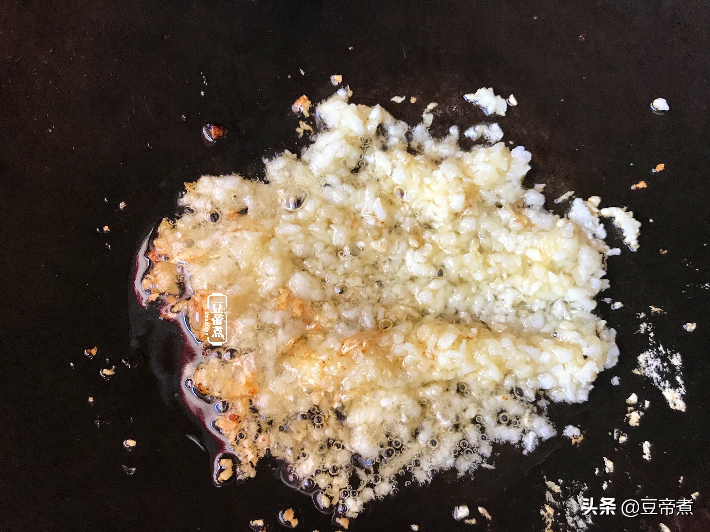 买了一斤多的大虾45块，我想水灼媳妇却要避风塘，最后她赢了