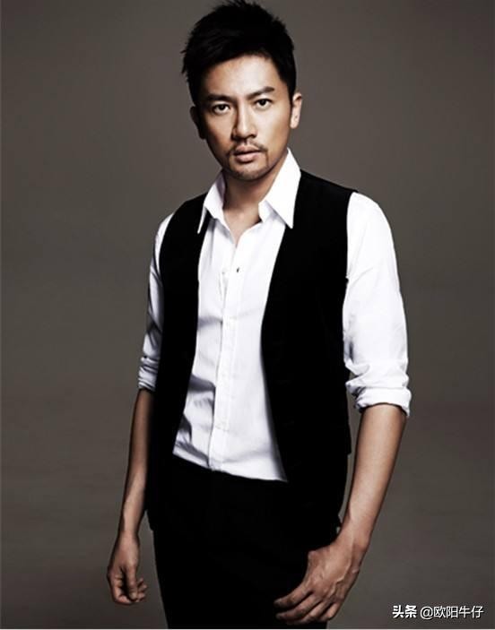 苏有朋多才多艺，品学兼优有魅力，是影视乐三