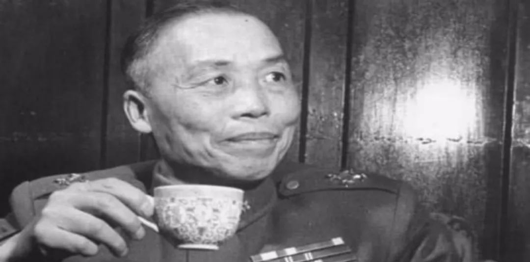 血战台儿庄，汤恩伯始终不出兵，直到李宗仁说