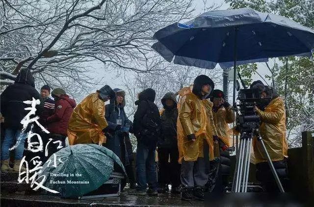 片中演员90%是导演亲戚，一波“虎”操作后，竟