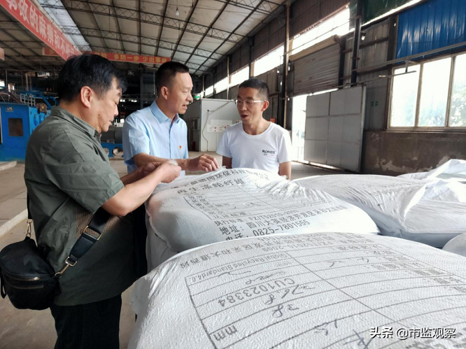 遂宁市市场监管局深入开展“百年党史进企业”暨“纤检服企”活动