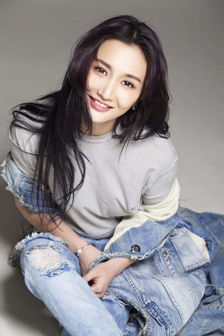 隐匿多年的“京城恶少”王烁，和他身边的女明星们