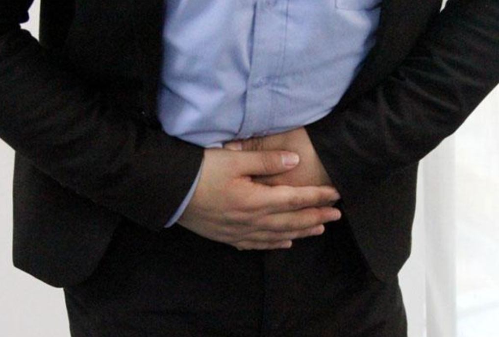 一喝水就想上廁所的人，說明腎功能出現問題？ 這些原因你該知道