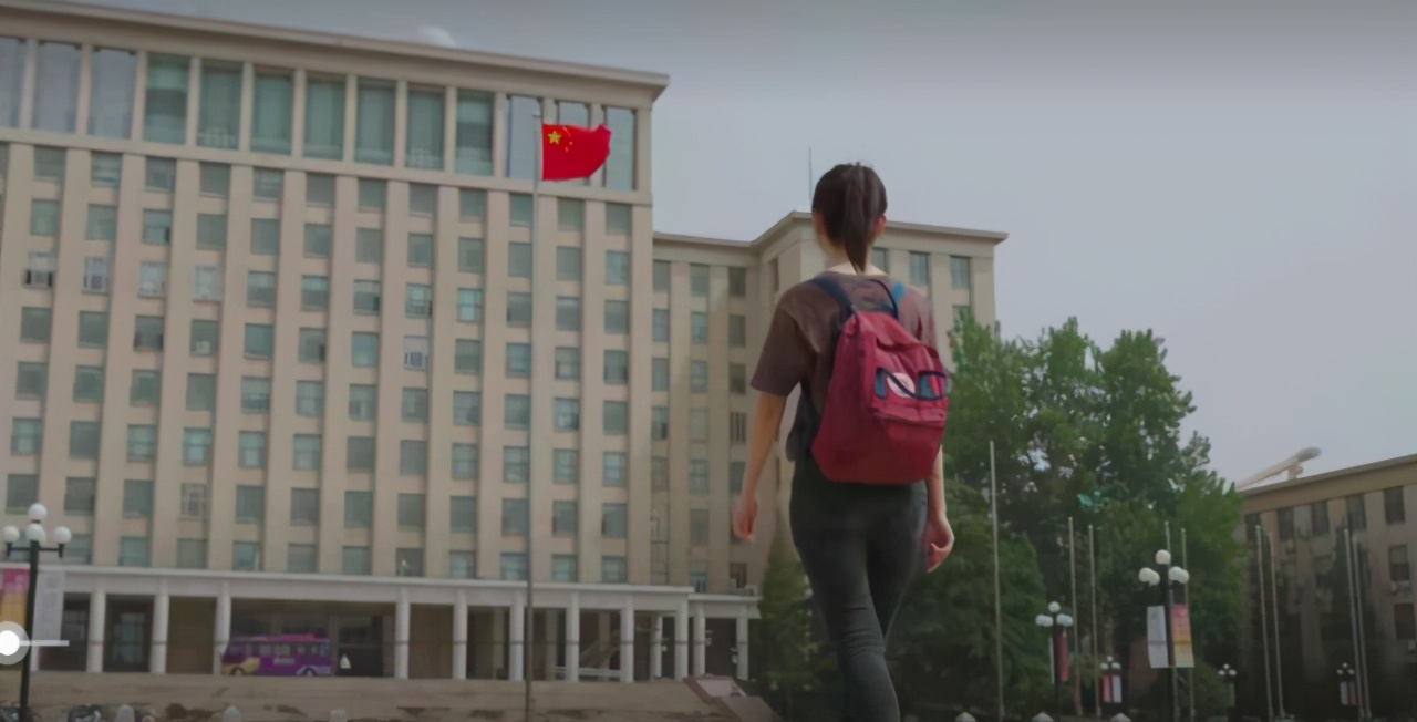 十项全能的“女神”来啦，你想成为她的同学吗？