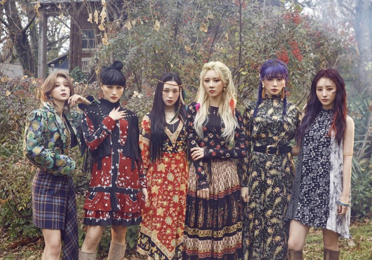 dreamcatcher的四年成长史主打重金属摇滚音乐的韩国女团