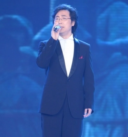 那英将退出《中国好声音》，导师为廖昌永引热议，网友：大材小用