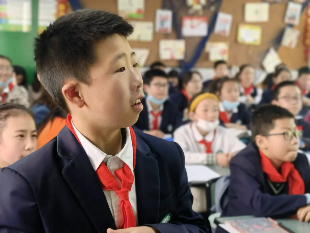 天府新区南湖小学丨聚焦统编教材 共话习作教学