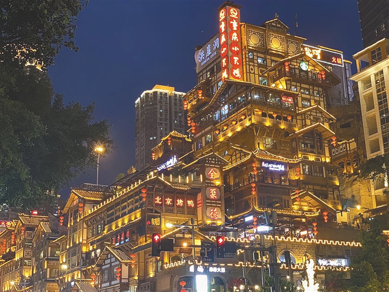 网红经济无处不在，短视频助力打造网红城市