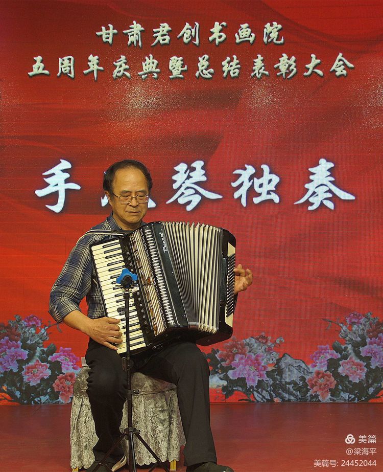 <a href=http://www.cngansu.cn/news/ target=_blank class=infotextkey>����</a>�����黭Ժ������������ܽ���ô����3��14����¡�ؾ���