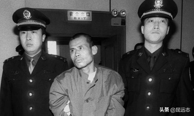 故事：他因“调戏”别人老婆被算账，一怒之下