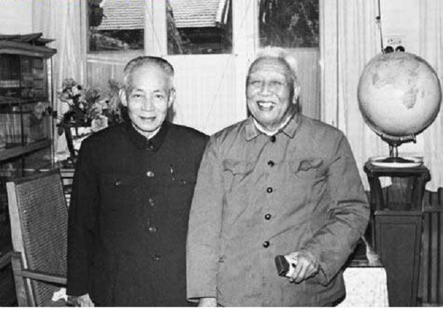 1948年，十纵司令宋时轮“被俘”，国民党营长来见：我是地下党员