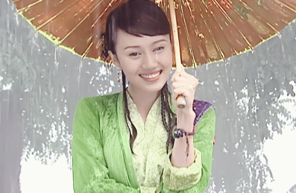 8位眼睛好看的女明星，眼神灵气逼人，仿佛藏着星辰大海