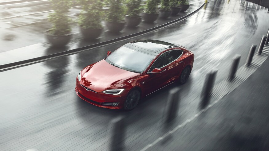 118万起，特斯拉Model S Plaid，新一代性能怪兽