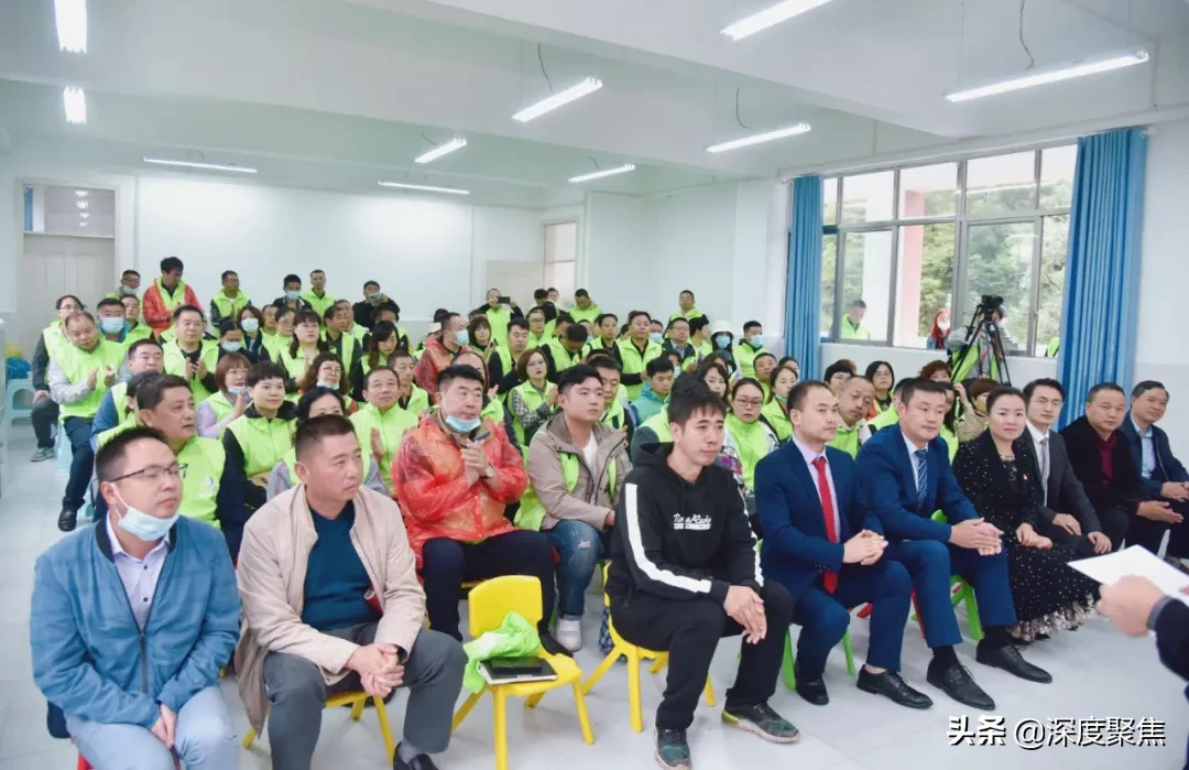 爱心助学！川合会医药公益联盟&蜀中安宜生携手全国百家连锁