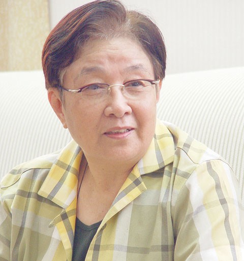 86岁艺术家谷建芬开课堂！身材消瘦变化大，晚年痛失丈夫和女儿