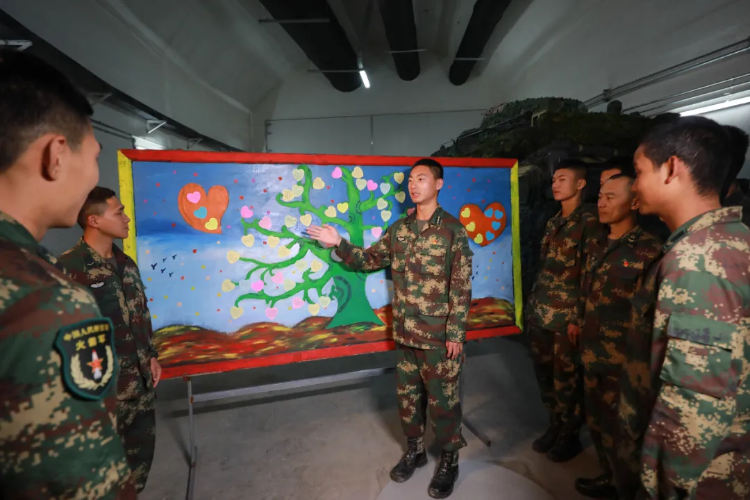 �����ĳ���ڵ��µ��������ܱ�פѵ���£�������λ���ٱ�����ѹ����