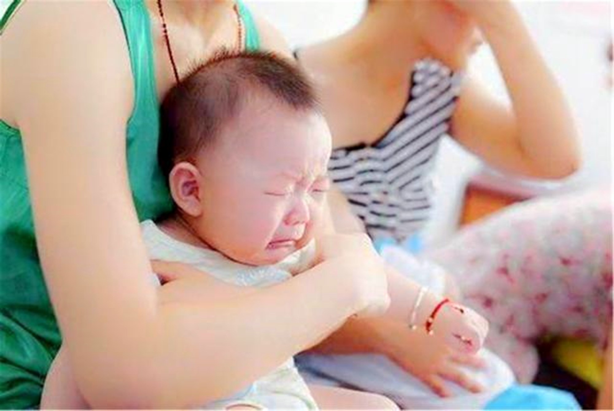 睡眠天使是养出来的，6月龄前要在这8方面多下功夫，培养睡眠习性