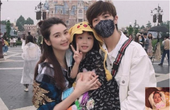 张丹峰晒女儿近照，搞怪呆萌明星范十足，网友：比妈妈年轻时还美