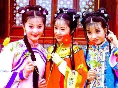 富养老公、女儿，边投资边拍戏，撑起一个家的林心如，早就变了