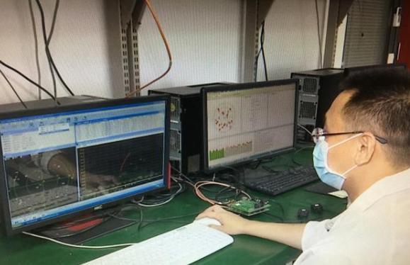 中國再次傳來喜訊：成功破美封鎖掌握技術，俄國願拿重器交換