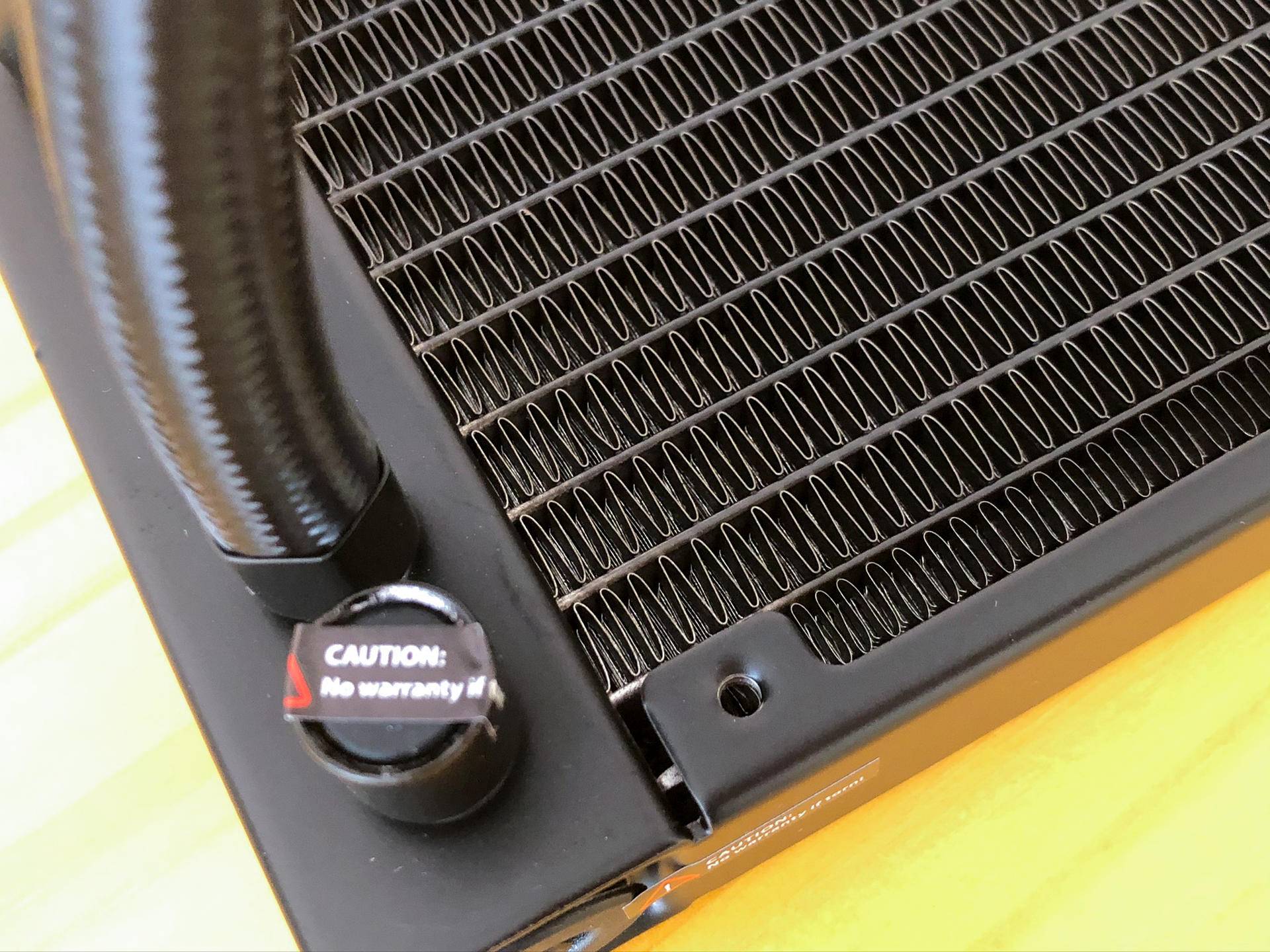 水冷能比风冷强多少？九州风神堡垒240水冷散热器体验