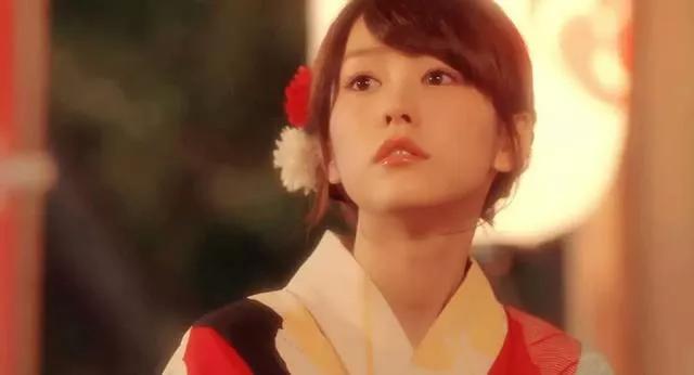 全球最美100人之一 桐谷美玲 穿越回舊時光 Mdeditor