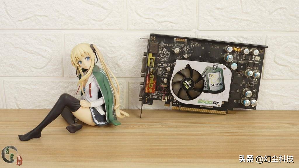 帮亲戚修电脑，打开机箱后，发现显卡电容全爆浆了，要不要修？