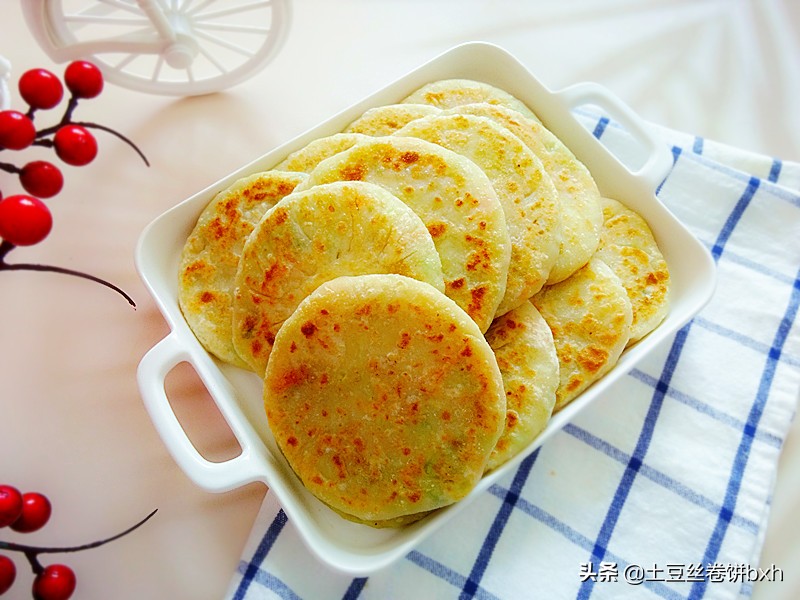 这是孩子超爱的馅饼，香嫩有营养，凉了也软软的，每次至少吃5个