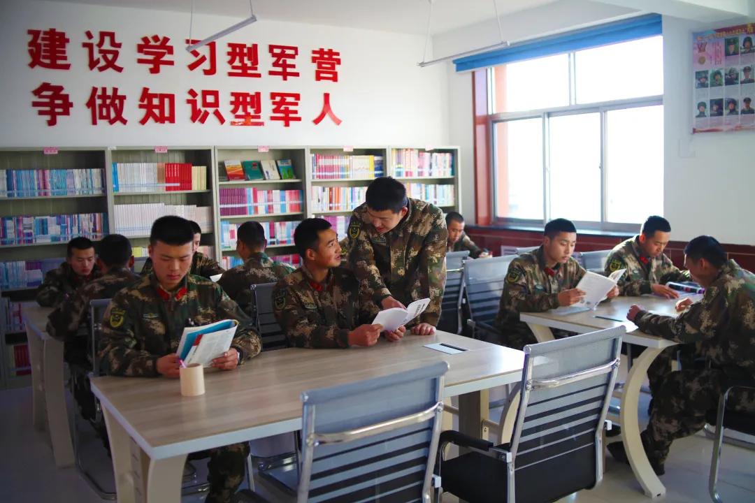 侯<a href=http://www.cngansu.cn/news/ target=_blank class=infotextkey></a>ܶƽ֧ӣӢ׳ ʸ־ǿӮ