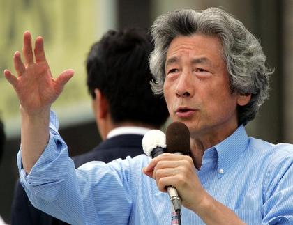 俄罗斯撞翻日本渔船，日本扣押船员，突发事件到底将何去何从？