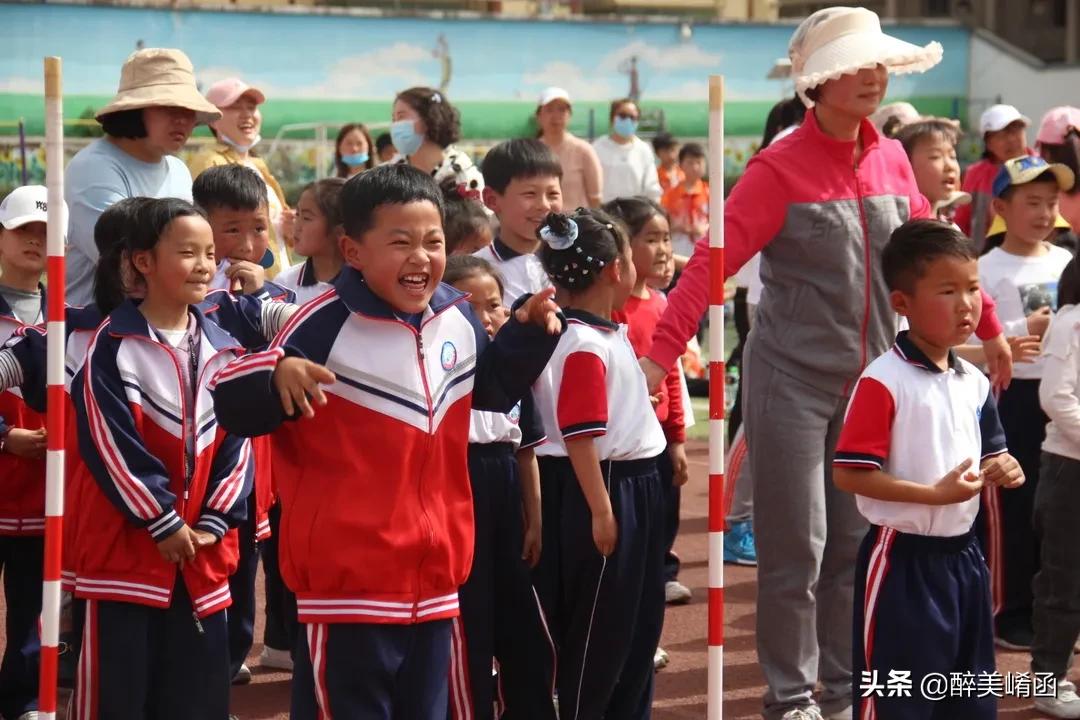 陕州区实验小学怎么样?春季田径运动会掠影(图50)