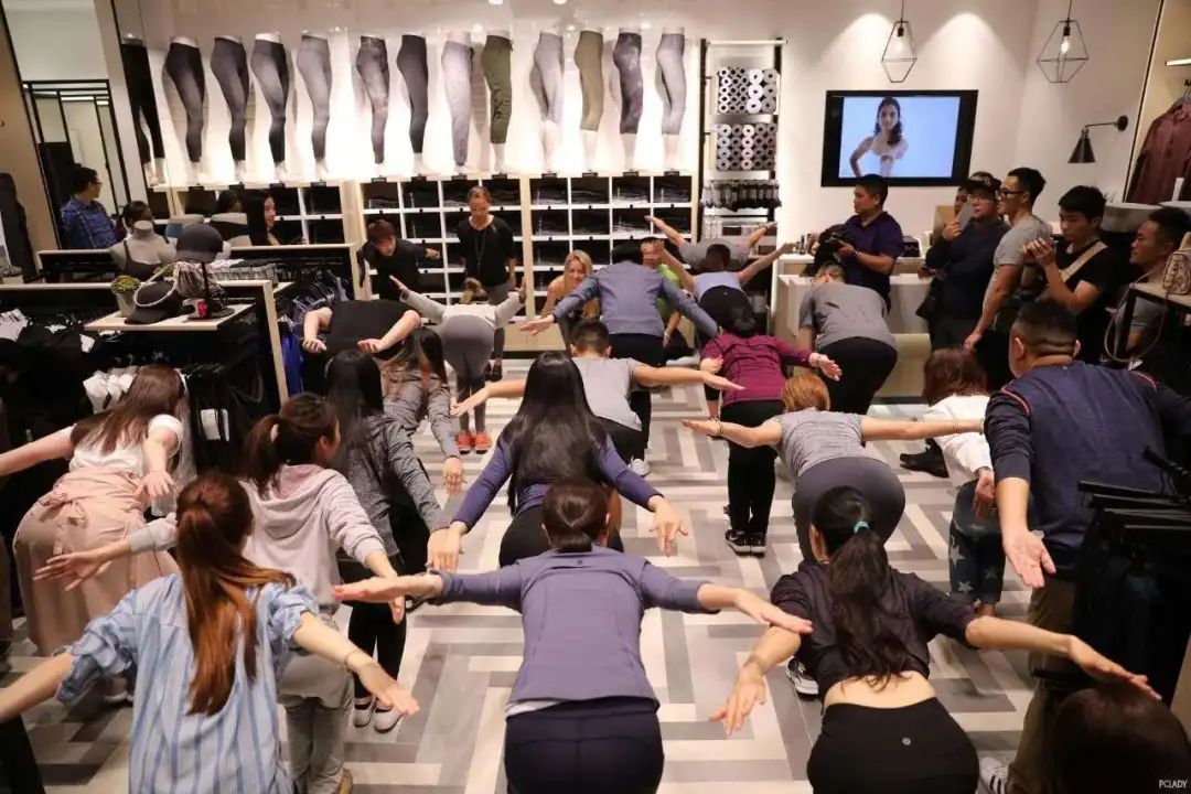 瑜伽届的“爱马仕”，Lululemon的崛起之路｜案例
