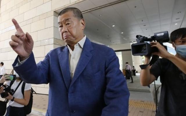 黎智英被捕後，網友表示：早該這樣做了