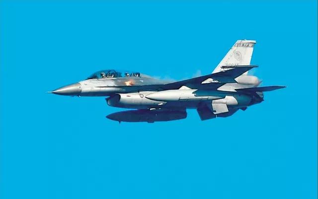 台军“警告射击演练”，难道要准备向解放军开