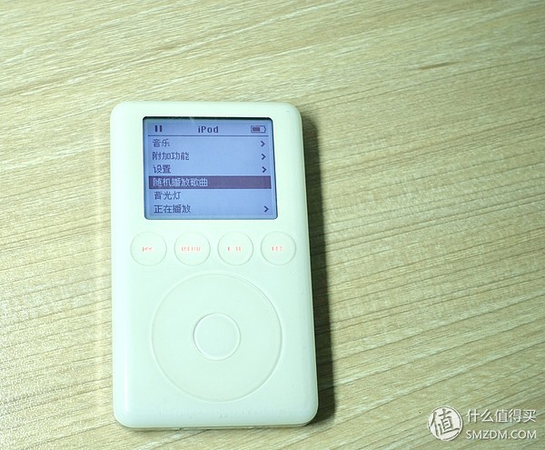 我敢保证 这文中肯定有你用过的，记那些年一起追过的iPod